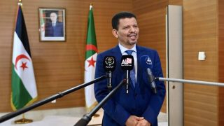 مسؤول في “البوليساريو” يُقرّ بالتفاوض مع المغرب حول وثيقة حكم ذاتي مُفصّلة تحت رعاية أممية-أمريكية