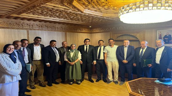 بعد لقاءات مع الفرق البرلمانية ووزير التواصل.. مقاولات إعلامية بالأقاليم الجنوبية تعلق احتجاجاتها وتنتظر تفعيل الالتزامات