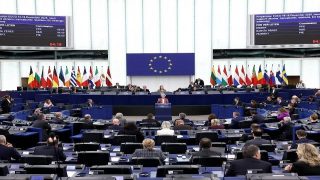 البرلمان الأوروبي يصوّت لصالح قرار يدين المغرب على خلفية أحداث سبتة